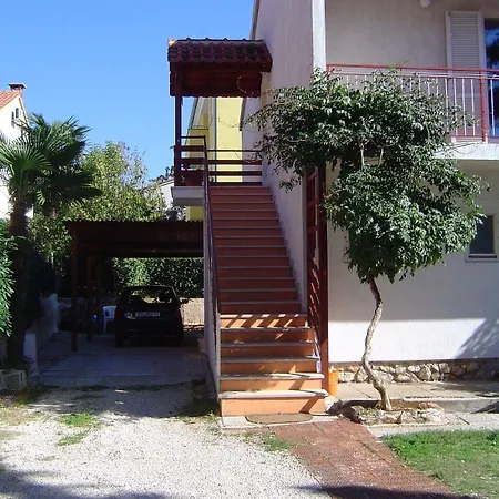 Cozy Ernesto*good Location*rovinj شقة روفينج